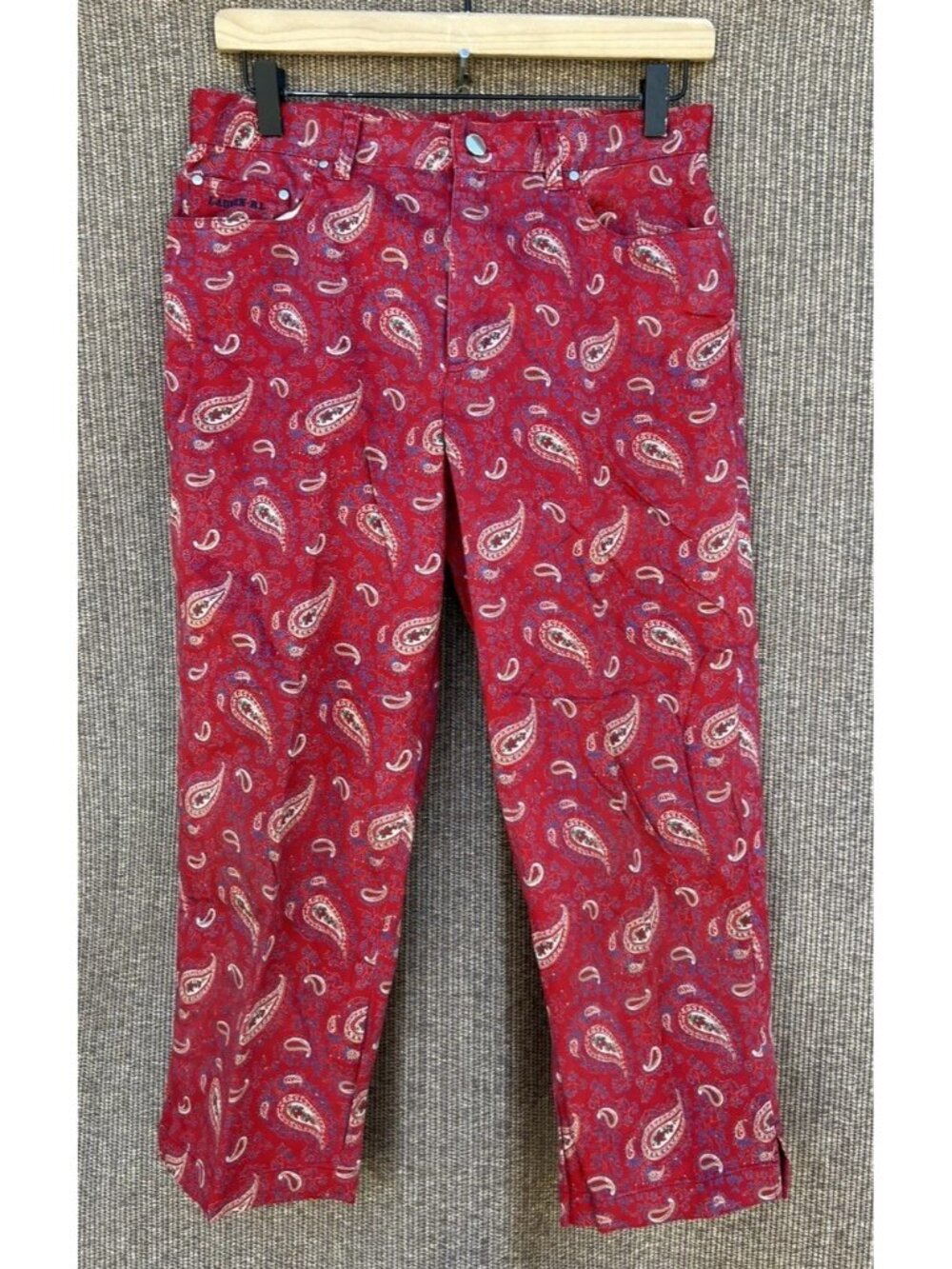 RALPH Ralph Lauren Vintage Red & White Paisley Crop Capri Pants Size 10